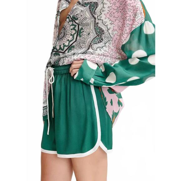 NEW ESSENTIAL ANTWERP drawstring athletic shorts in green - Picture 1 of 6